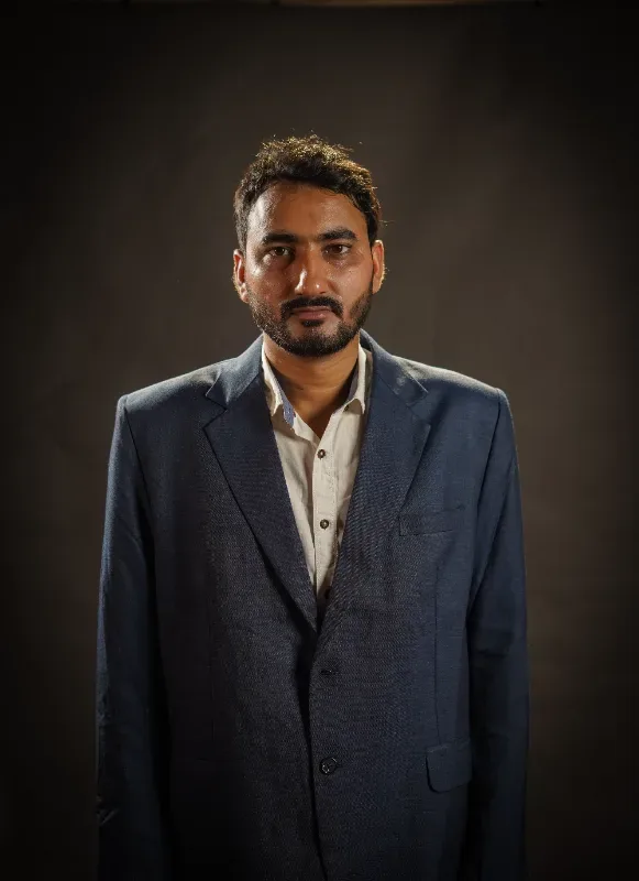 Mr. Amrit Kumar