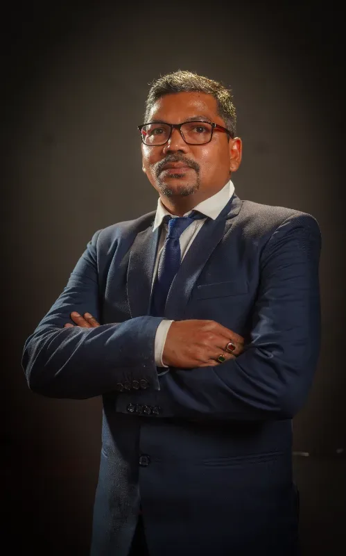 Dr. DIPAK KUMAR DAS