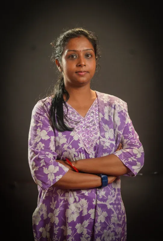 Dr. MANAMI BERA