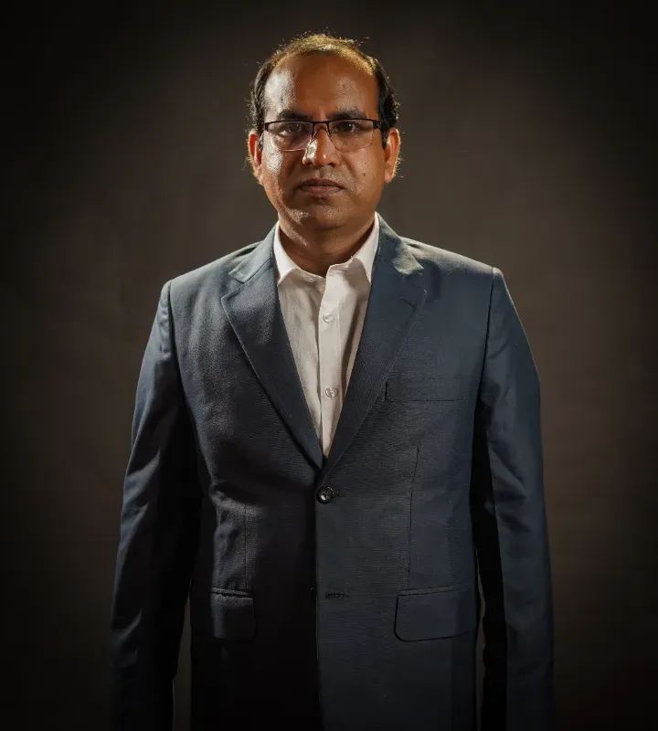 Dr. MANOJ KUMAR MONDAL