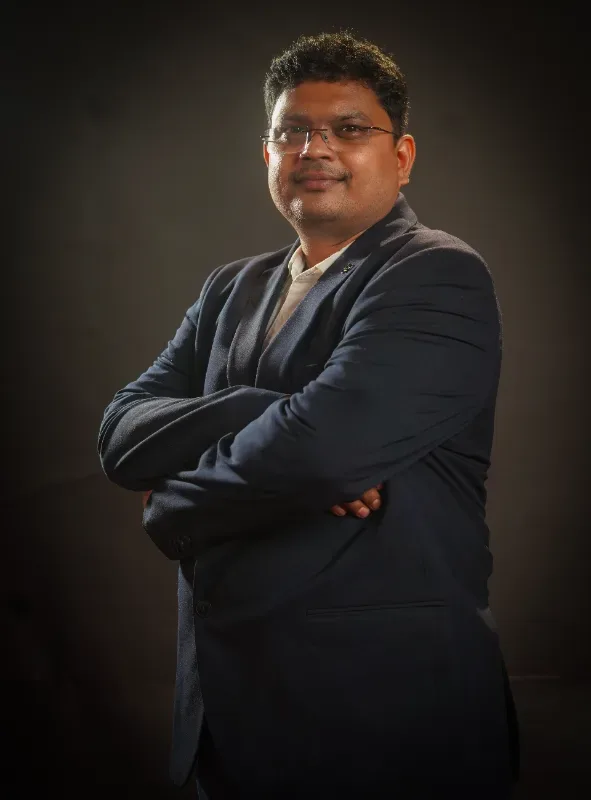 Dr. SANTANAB GIRI