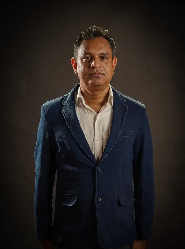 Dr. SOUMAK BISWAS